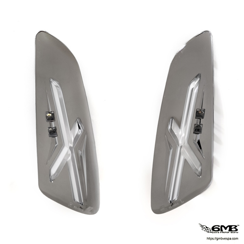 XStorm Indicator Vespa Sprint Matte Chrome